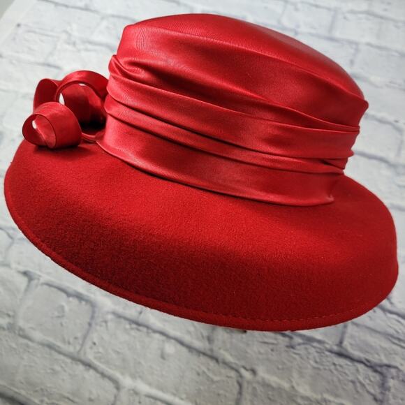Red Wool Ladies Hat with Ribbon Trim & Feathers main image 16
